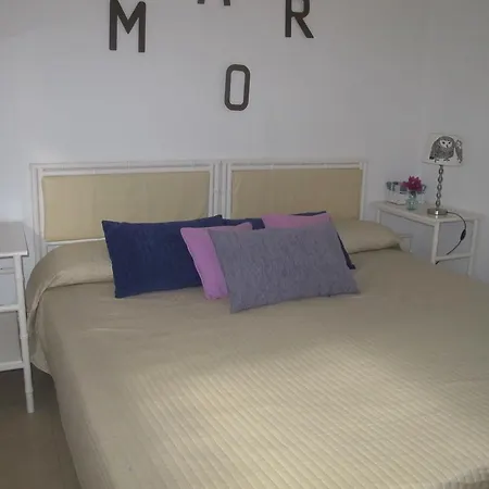 Auremar Apartment *
